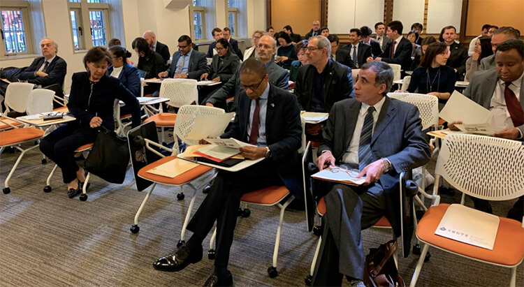embajador-de-nicaragua-participa-en-conferencia-ministerio-educacion-japon